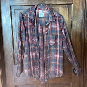 Super cute fall Flannel!